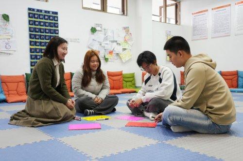 会“读心”的AI教练 阳光学院教师团队研发心理咨询对练系统，赋能现代教育咨询